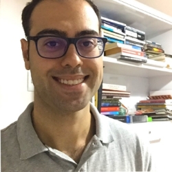 Alex Falararo